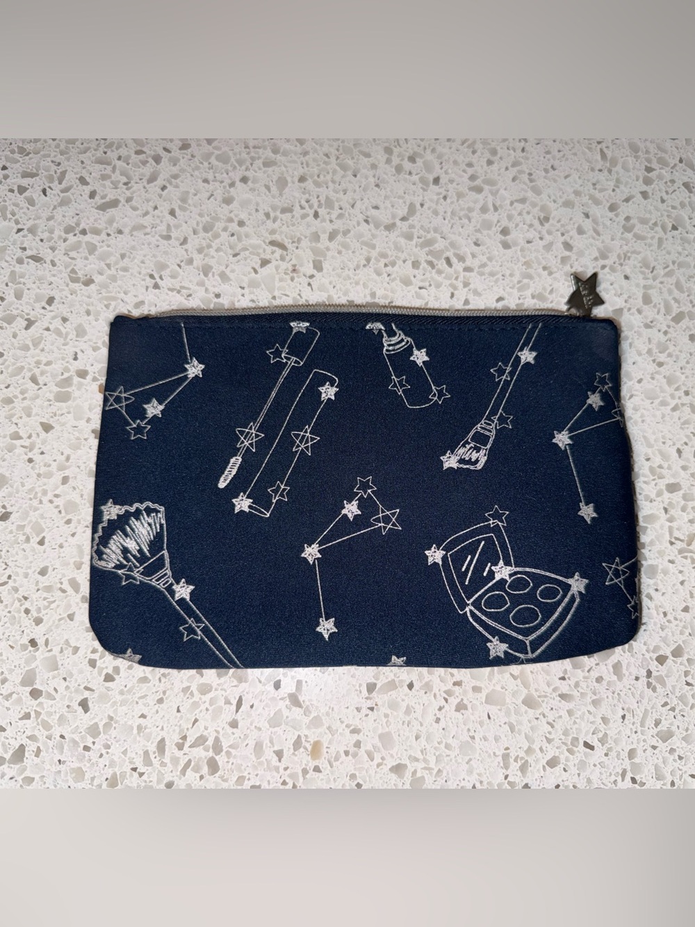 Woman’s Navy Cosmetic Pouch - Ipsy